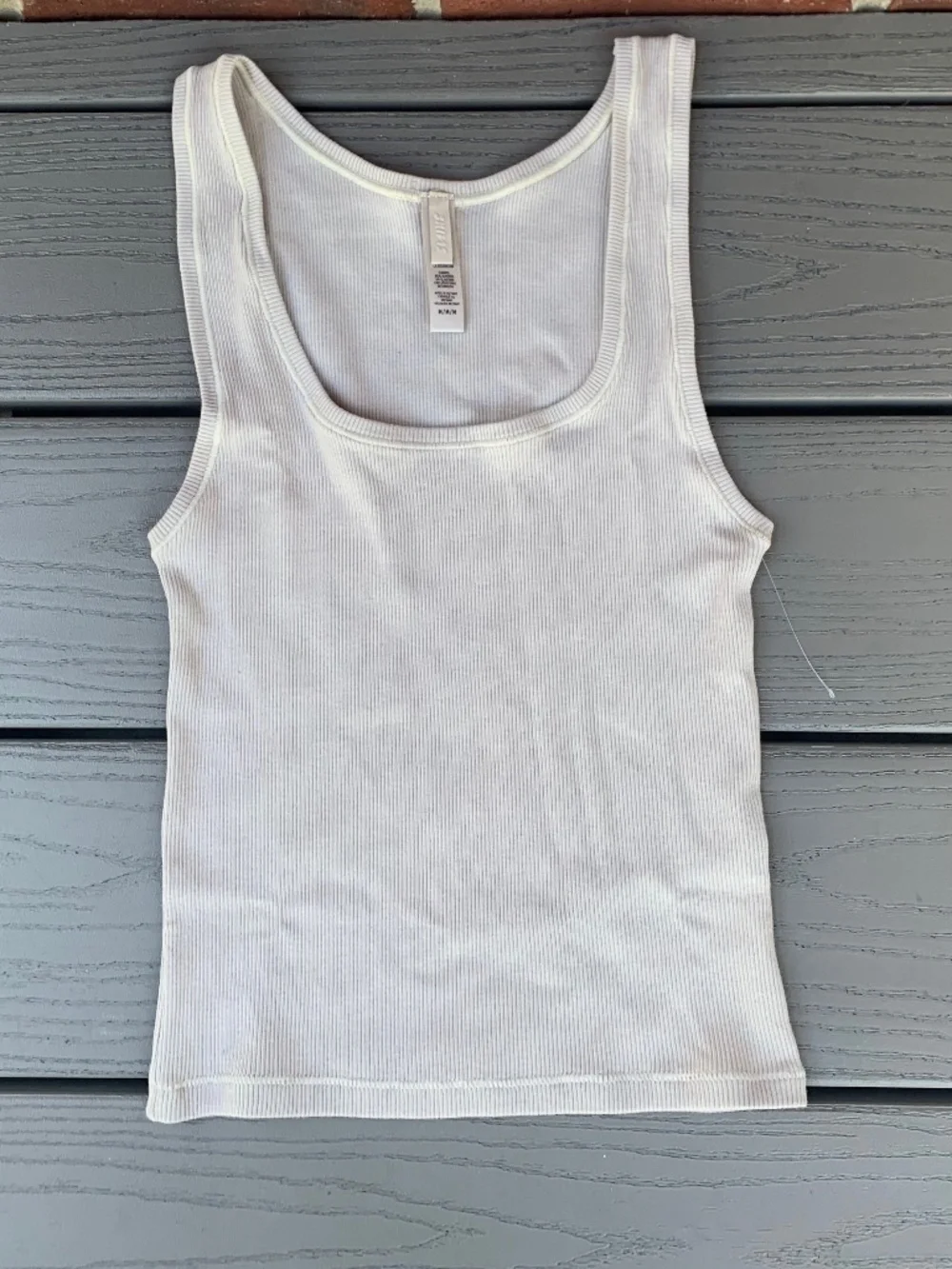 SKIMS Stretch Cotton Rib Tank Set - Picture 2 of 11